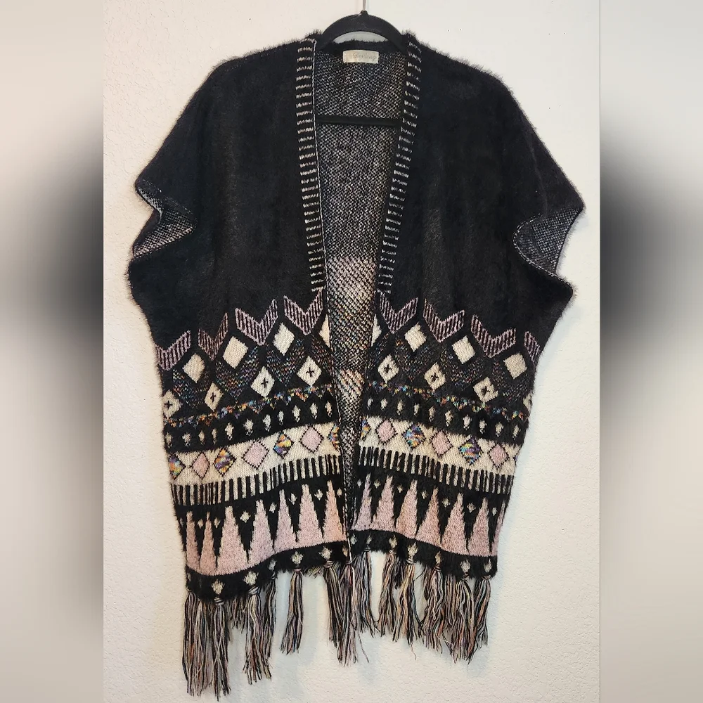 Desheng Black‎ Patterned Multicolored Poncho/Wrap Cardigan, Size M to L
